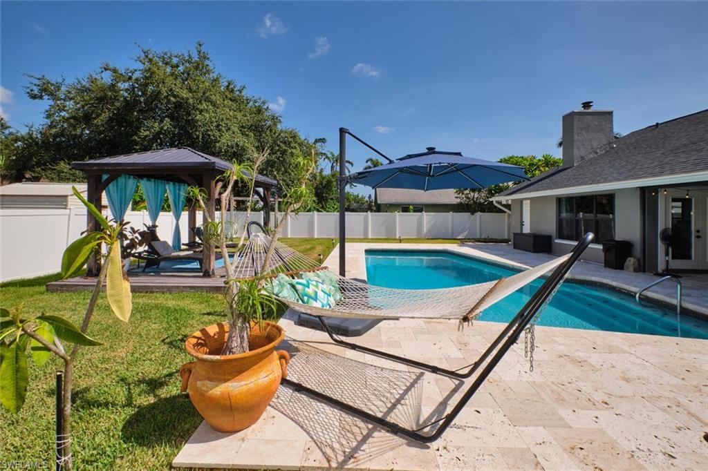 LOCHMOOR - Residential