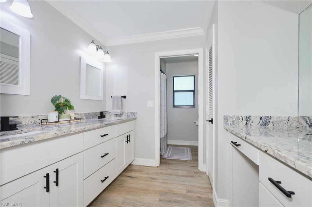 LOCHMOOR - Residential