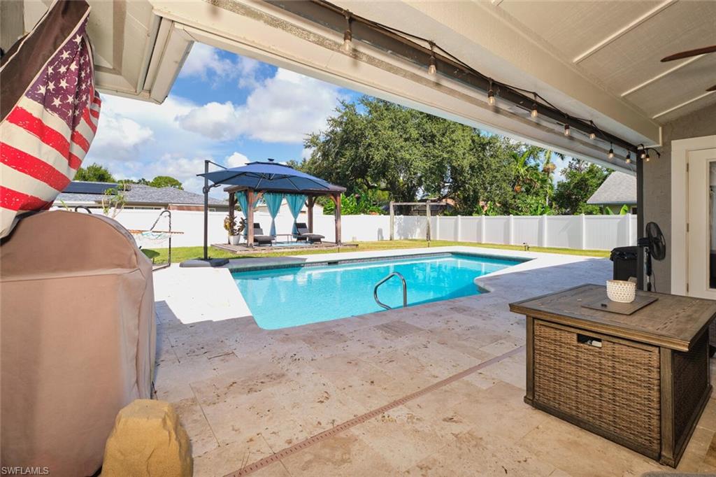 LOCHMOOR - Residential