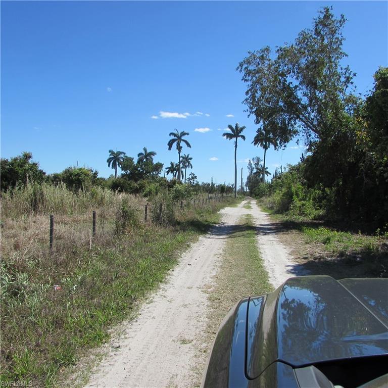 KREAMERS SUBD - Land