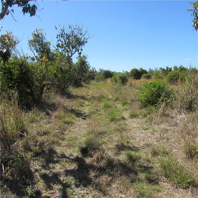 KREAMERS SUBD - Land