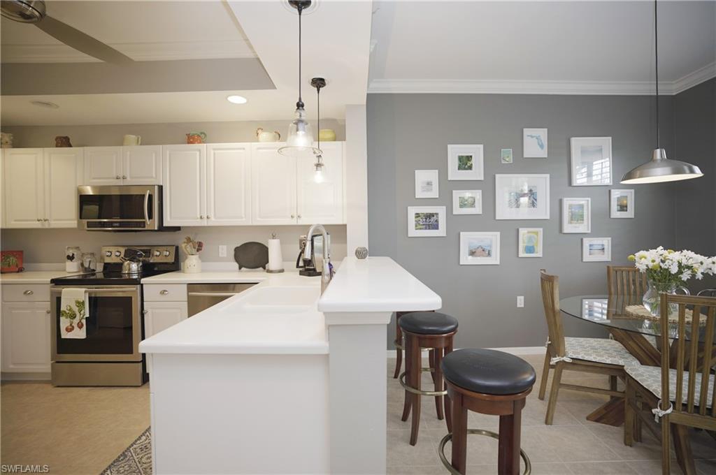 LAUREL GREENS - Residential