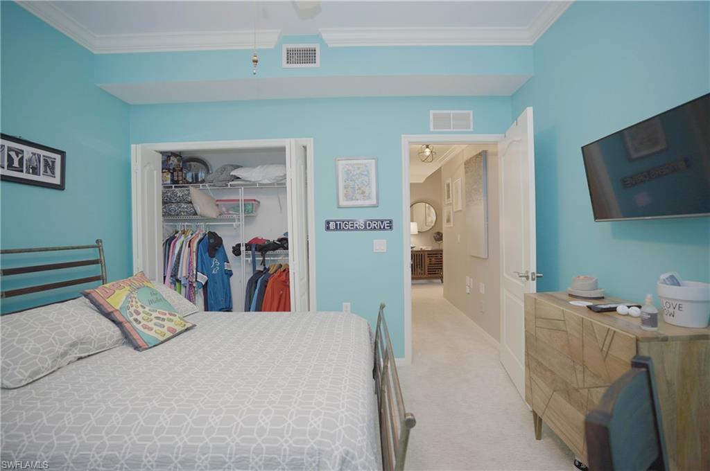 LAUREL GREENS - Residential