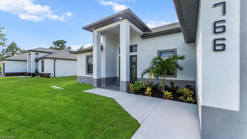 LEHIGH ACRES - Residential