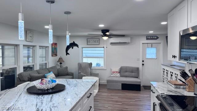 5524 Ben Franklin LN