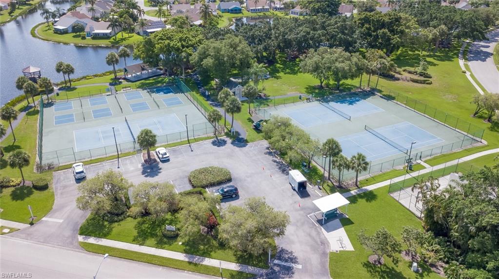 WILLOWBROOK - Residential