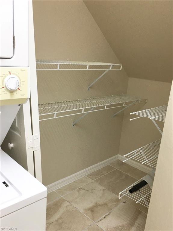 WILLOWBROOK - Residential