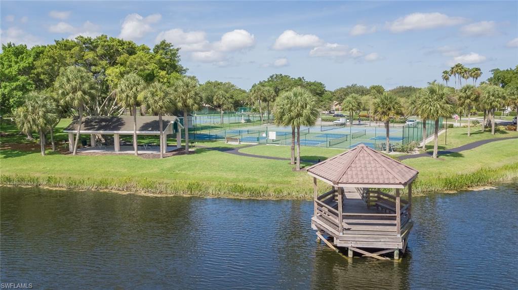 WILLOWBROOK - Residential