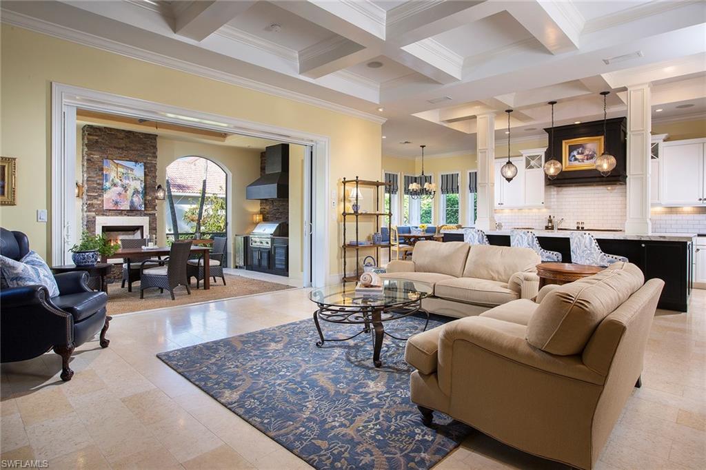 MOORINGS - Residential