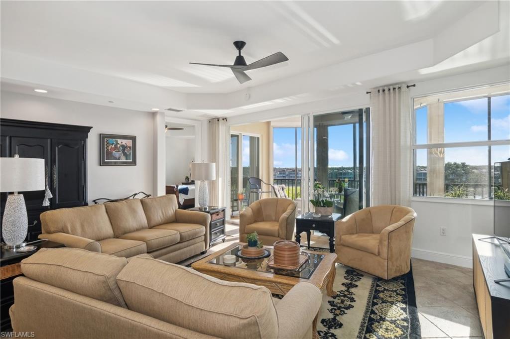 VISTA POINTE - Residential