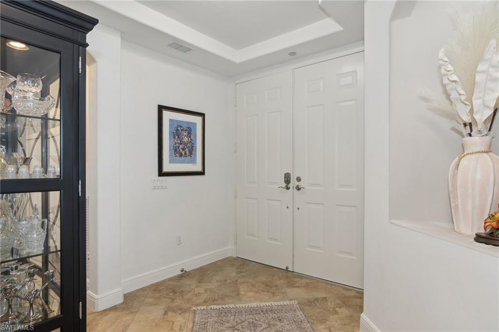 VISTA POINTE - Residential