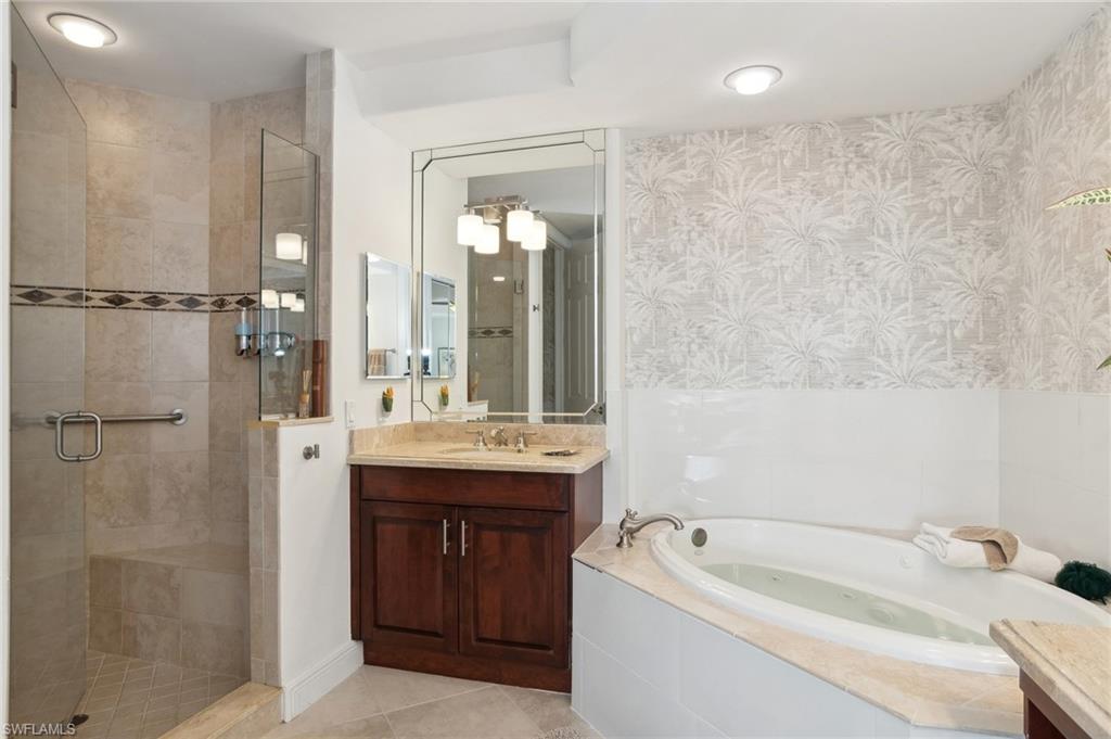 VISTA POINTE - Residential