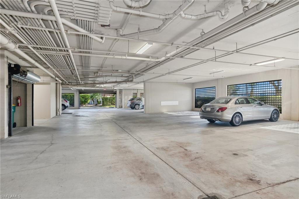 VISTA POINTE - Residential