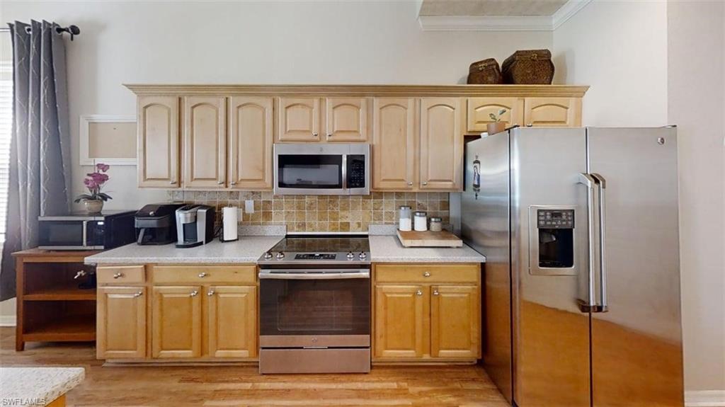 PEBBLEBROOKE LAKES - Residential