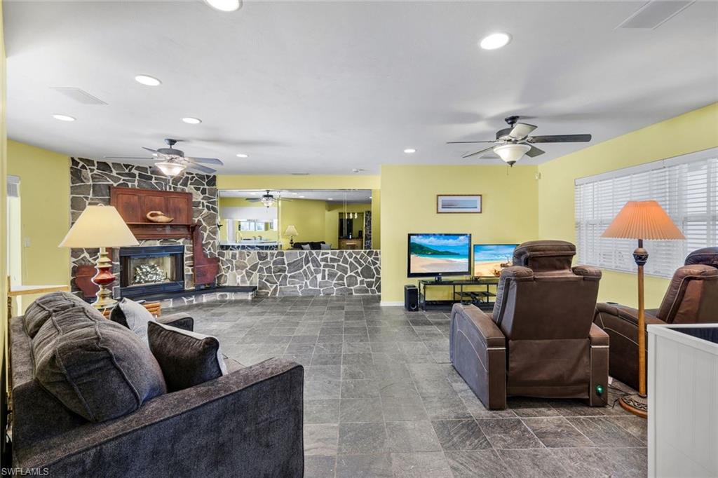 BUCKINGHAM - Residential