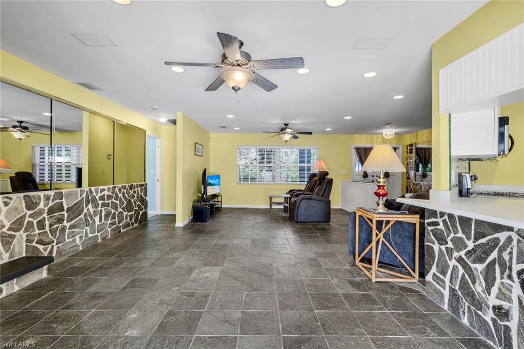 BUCKINGHAM - Residential