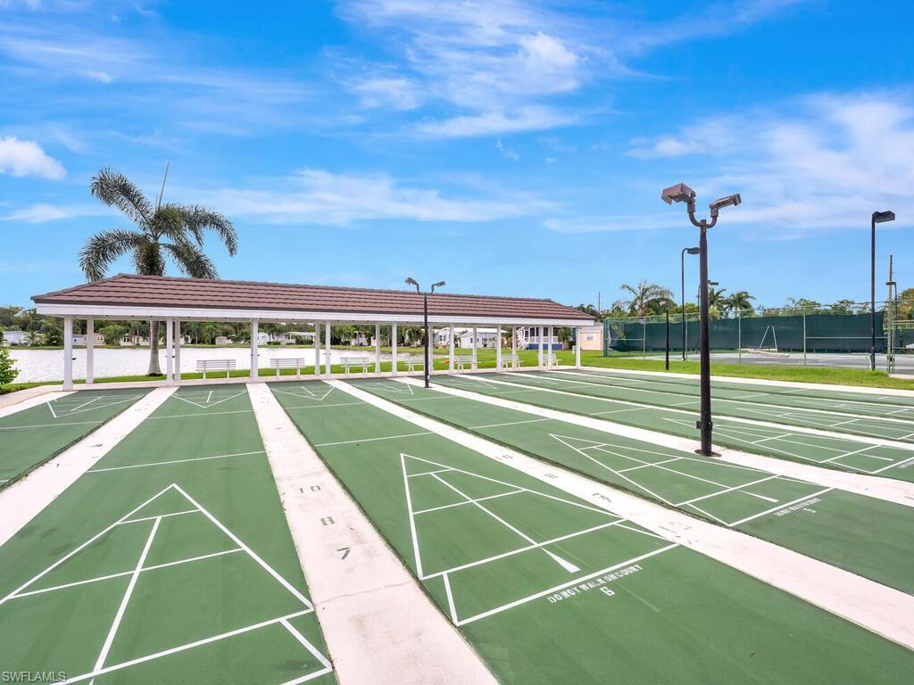 CRYSTAL LAKE RV RESORT - Land
