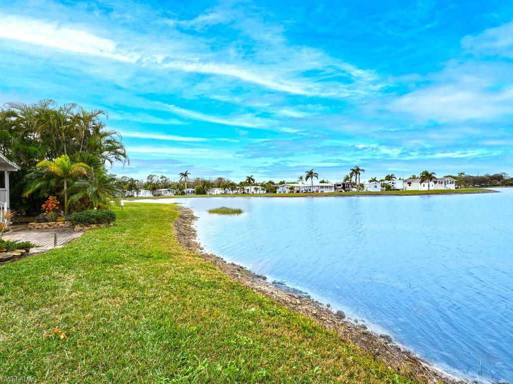 CRYSTAL LAKE RV RESORT - Land
