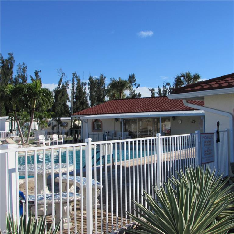 PINE ISLAND COVE - Land