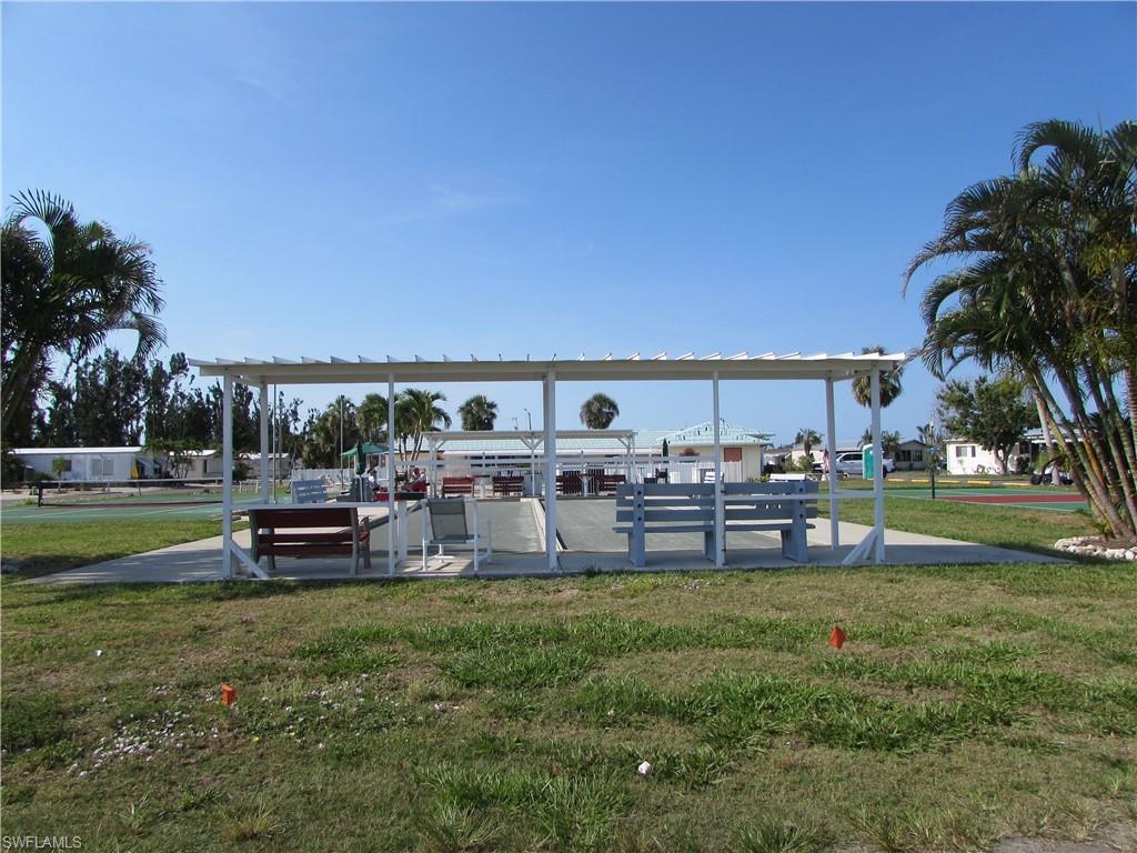 PINE ISLAND COVE - Land