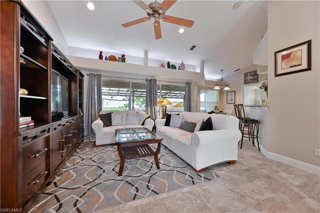 SAN CARLOS PARK - Residential