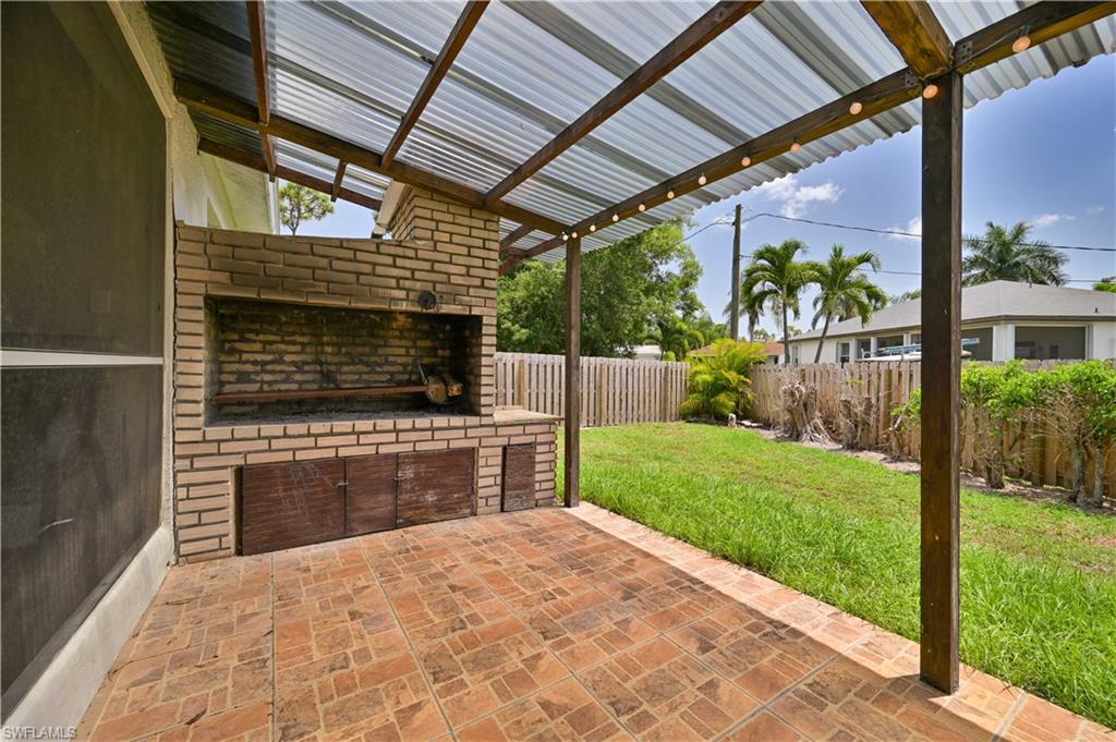 SAN CARLOS PARK - Residential