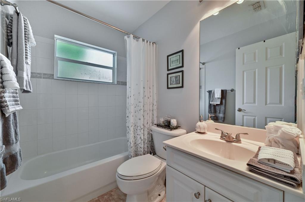 SAN CARLOS PARK - Residential