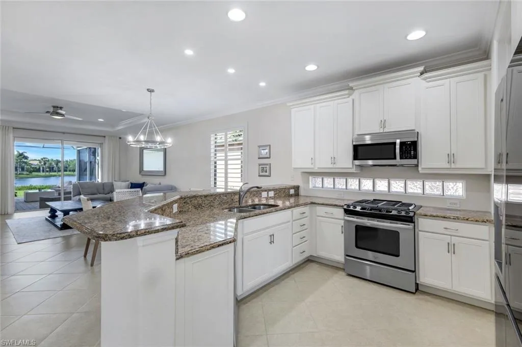 Estero, Florida 33967, United States, 3 Bedrooms Bedrooms, ,3 BathroomsBathrooms,Residential,Active,183808