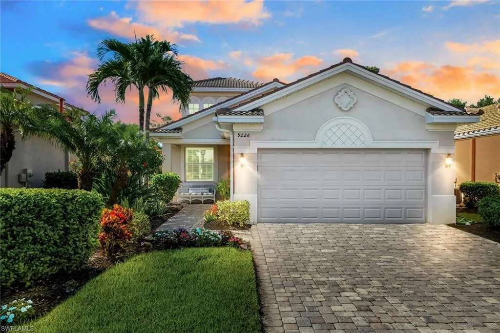 Estero, Florida 33967, United States, 3 Bedrooms Bedrooms, ,3 BathroomsBathrooms,Residential,Active,183808