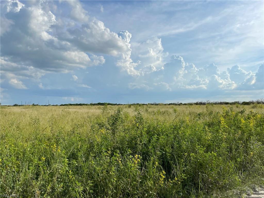 GERBER GROVES SEC 1 - Land