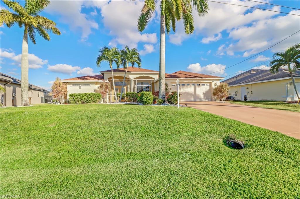 CAPE CORAL - Residential