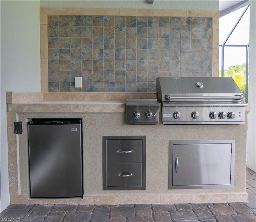 LAMORADA - Residential