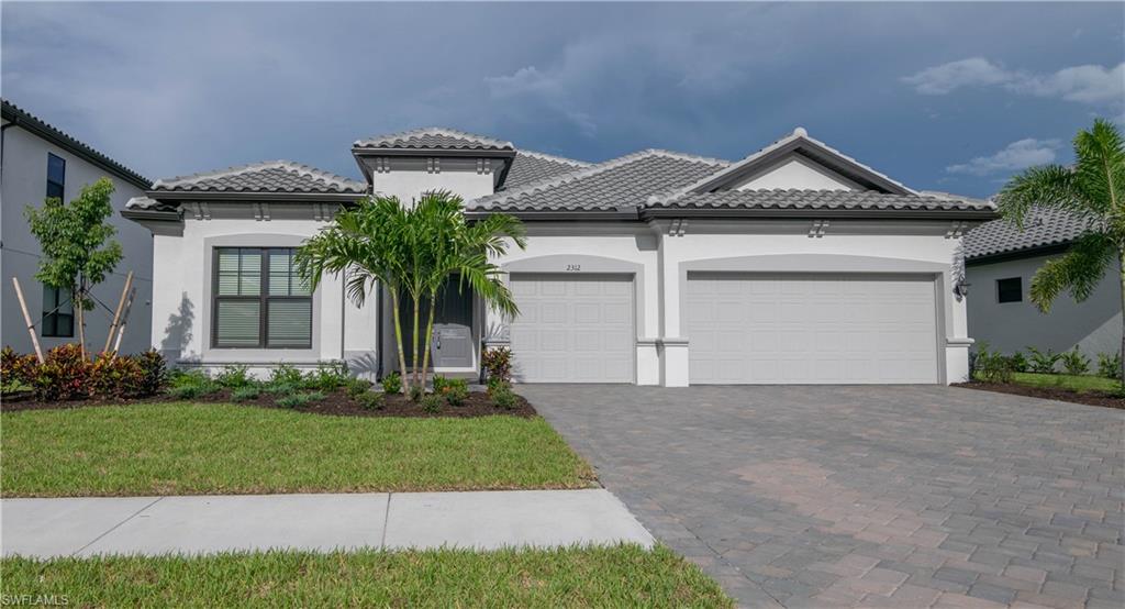 LAMORADA - Residential