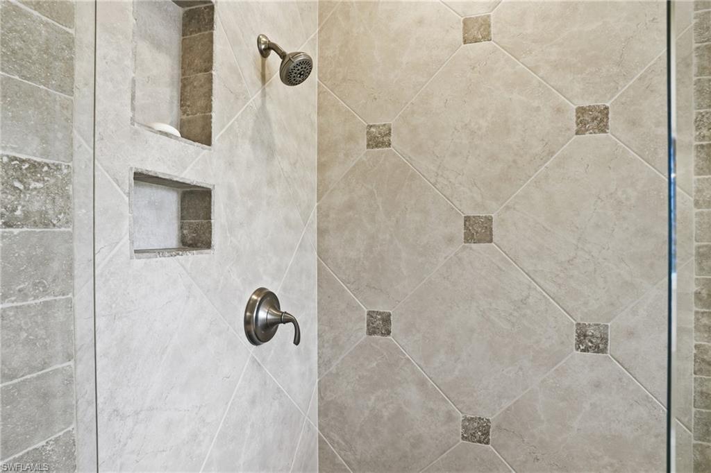 CALAIS - Residential Lease