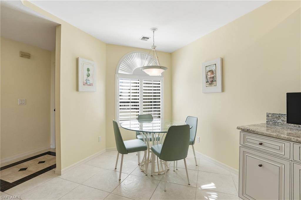 CALAIS - Residential Lease