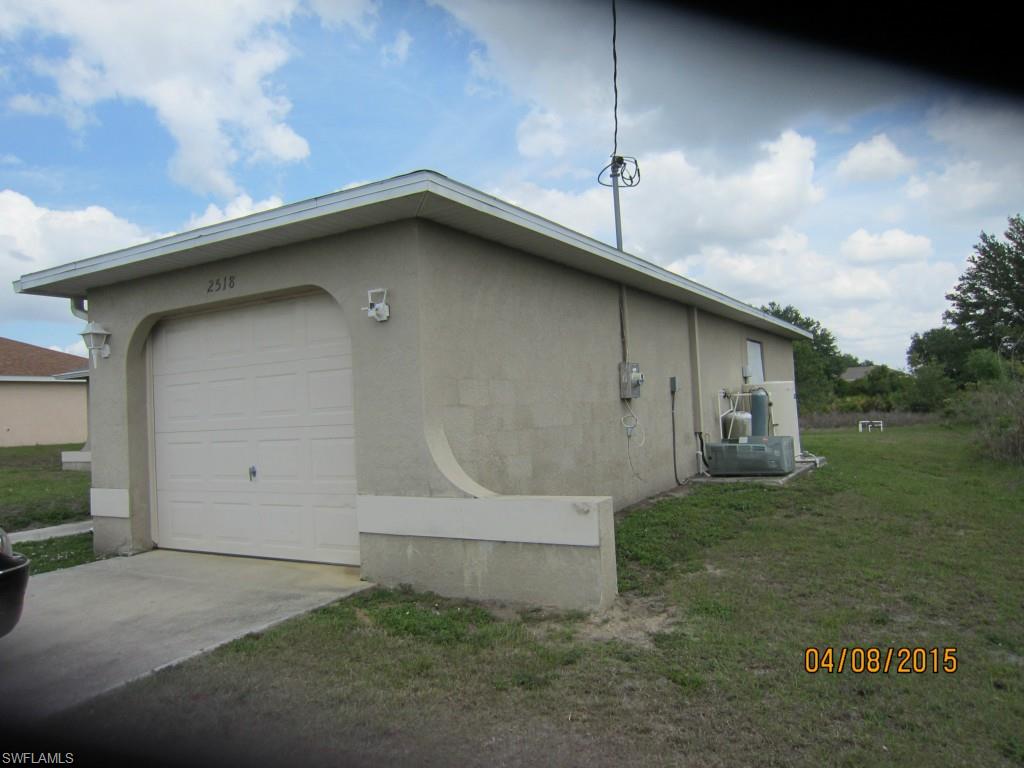LEHIGH ACRES - Residential