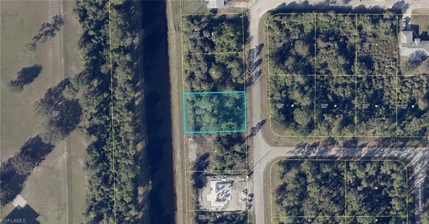 Great opportunity to own these waterfront lot with walking distance to Mirror Lakes Elementary school. Close to groceries, shopping and easy access to SR 82 to ft Myers airport, beaches and much more.