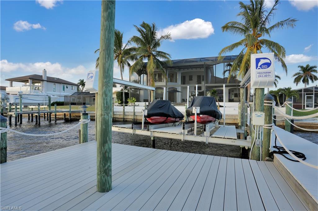 YACHT CLUB - Residential