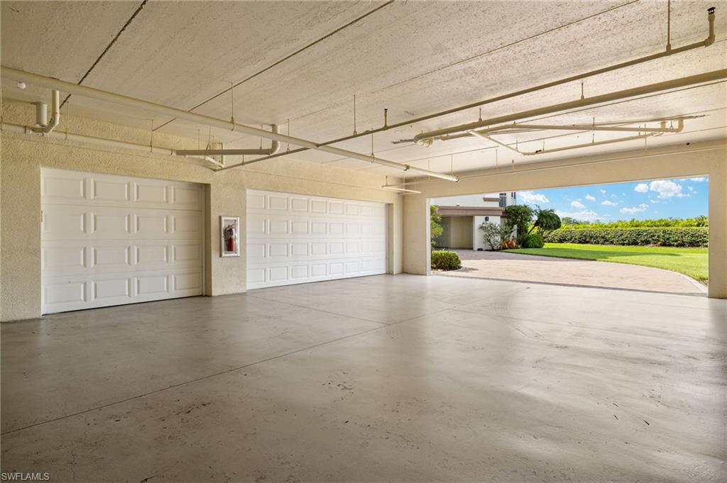 ADMIRALS WATCH - Residential