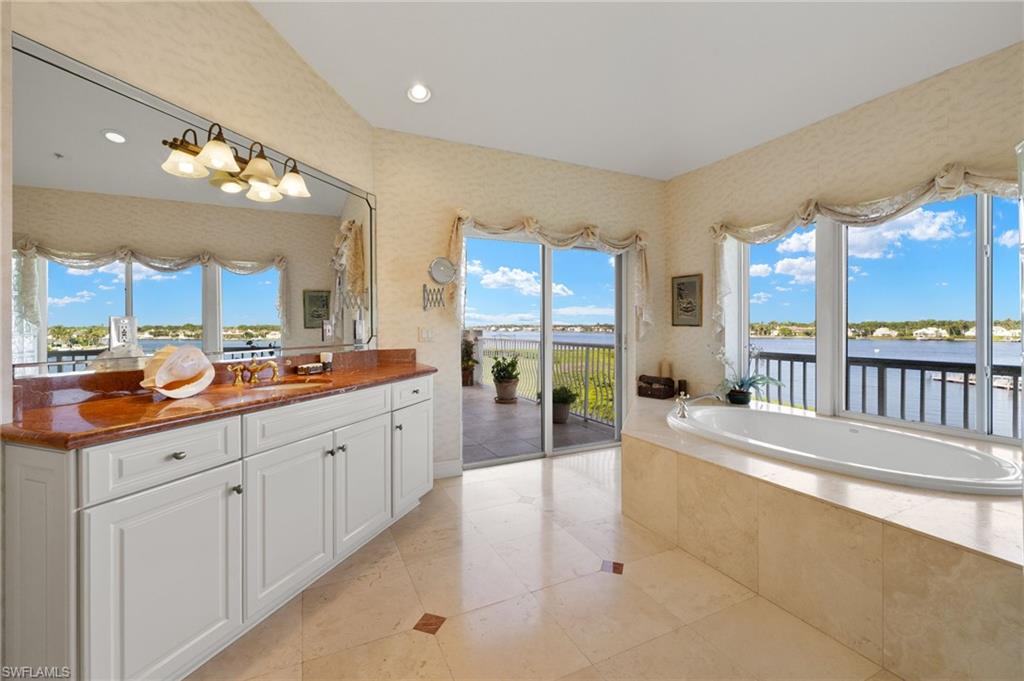 ADMIRALS WATCH - Residential