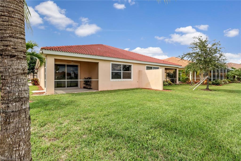 REFLECTION LAKES - Residential