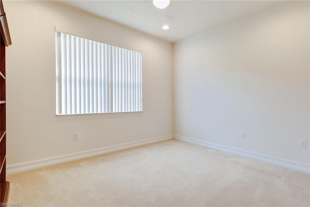 REFLECTION LAKES - Residential