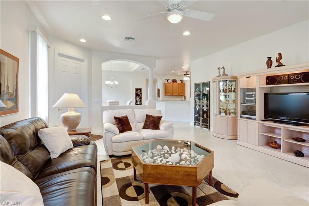 REFLECTION LAKES - Residential