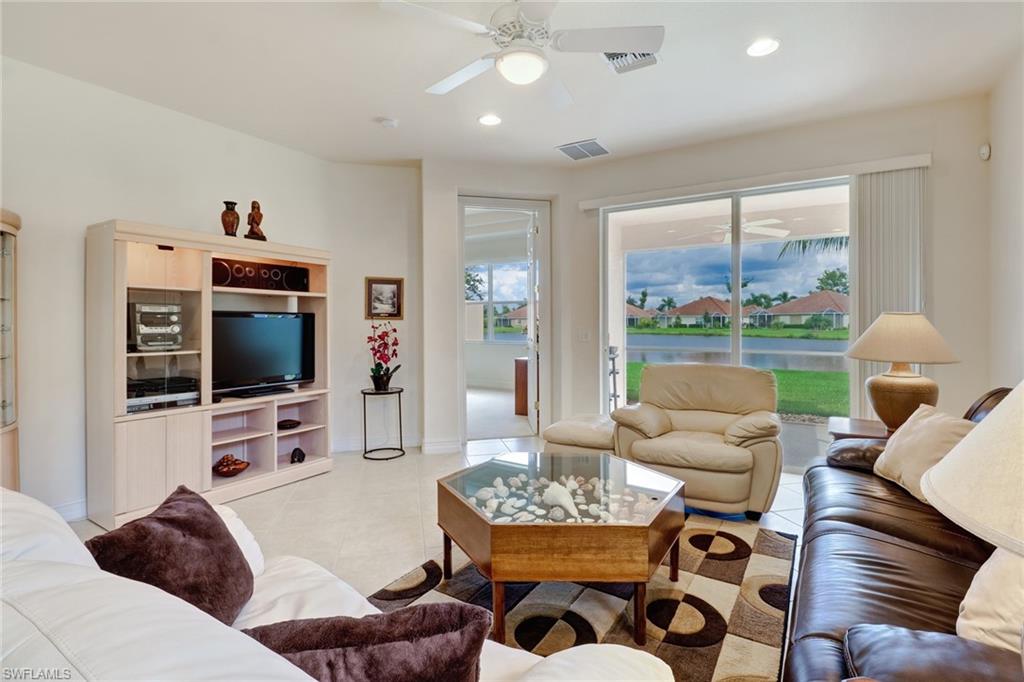 REFLECTION LAKES - Residential