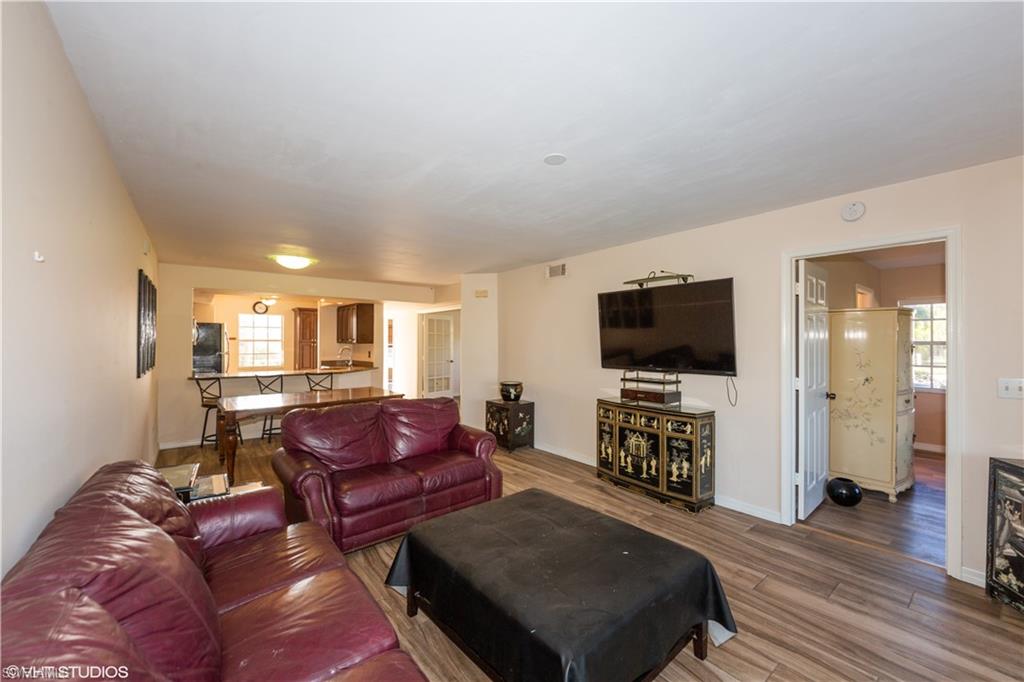 KINGWOOD GARDEN - Residential