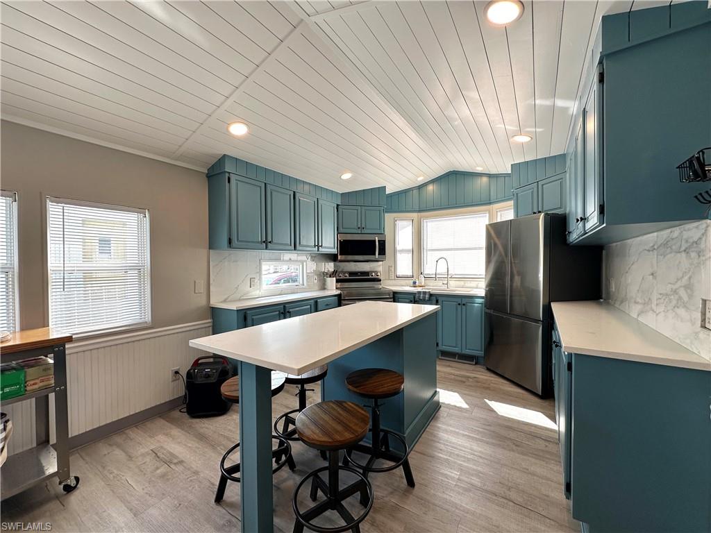 CORKSCREW WOODLANDS - Residential