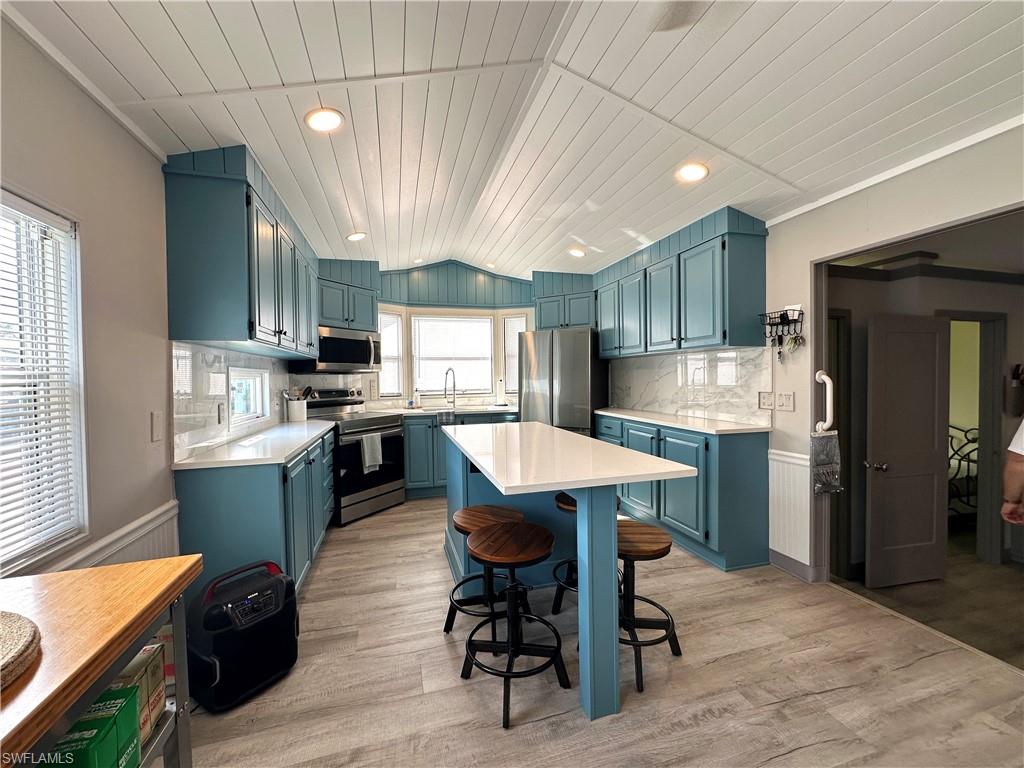 CORKSCREW WOODLANDS - Residential