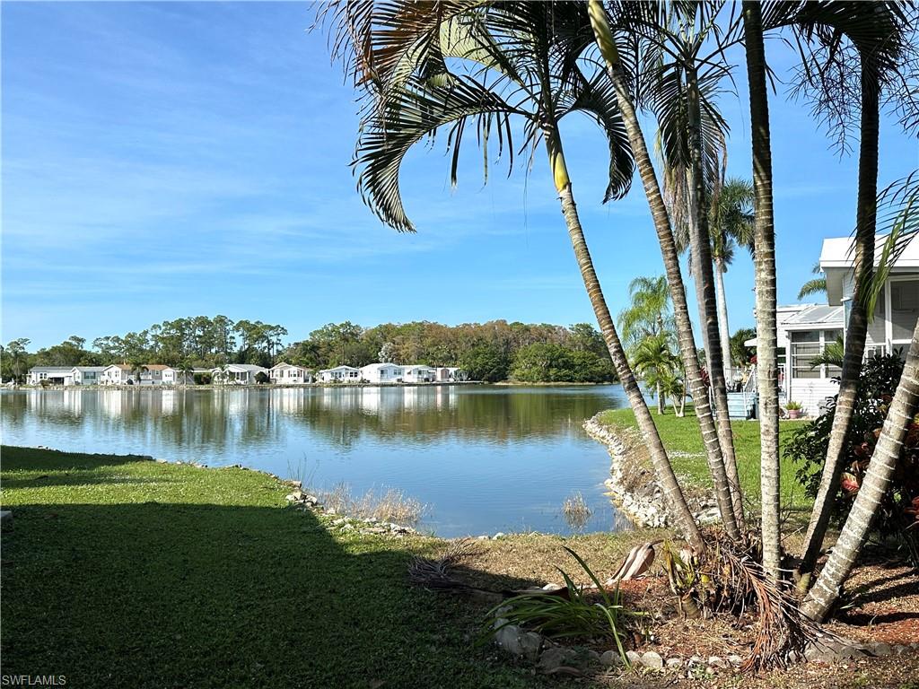 CORKSCREW WOODLANDS - Residential