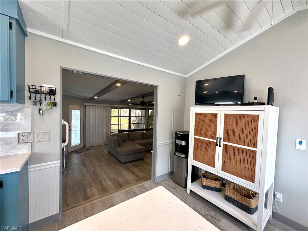 CORKSCREW WOODLANDS - Residential