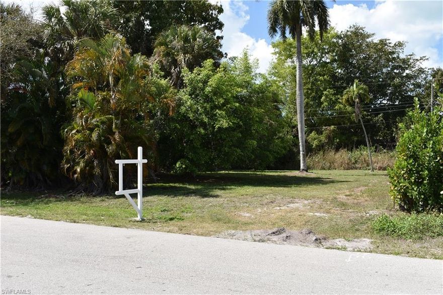 Build your dream home at 4604 Orchard Ln, Naples, FL — a prime piece of real estate offering a rare opportunity to create your own slice of paradise in beautiful Southwest Florida. This ready-to-build homesite provides the perfect canvas for your custom residence, whether you envision a modern coastal retreat, a seasonal getaway, or a full-time Florida dream home.
Ideally located adjacent to the desirable Bayshore Arts District—an exciting artistic enclave of waterfront dining, live music, and art galleries—this property places you just minutes from world-renowned Gulf beaches, championship golf courses, boating, shopping, dining, and everyday conveniences. Enjoy the relaxed lifestyle Naples is known for while still being close to everything you need. 
With ample space to design the home and outdoor living areas you’ve always wanted, the possibilities are endless.